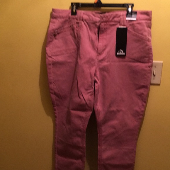 Ladies Jordache jeans - Picture 2 of 4